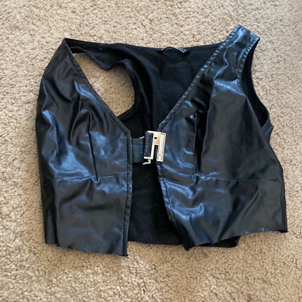 Leather crop